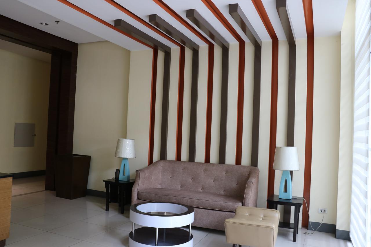 One Palm Tree Villas Manila Exterior foto
