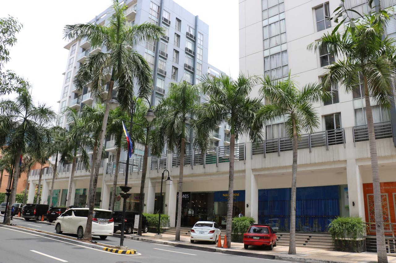 One Palm Tree Villas Manila Exterior foto
